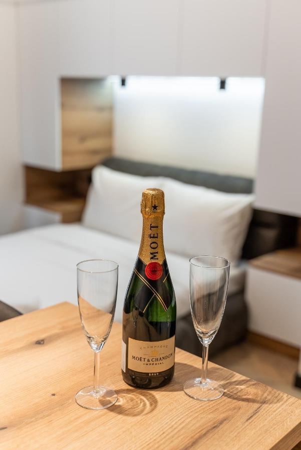 Silver Luxury Suites Belgrade Extérieur photo